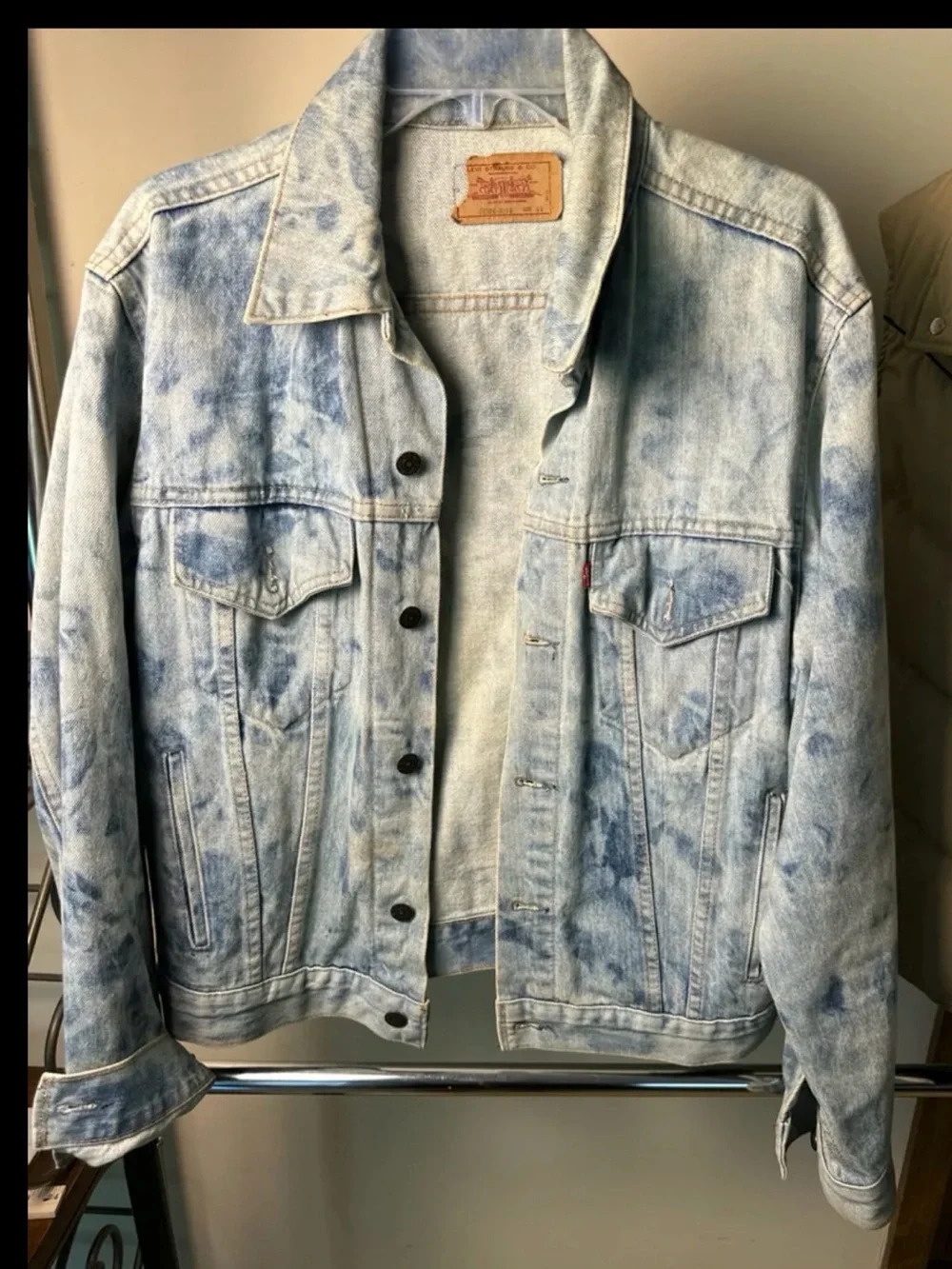 Vintage Levi's Light Blue Tie-Dye Denim trucker Jacket